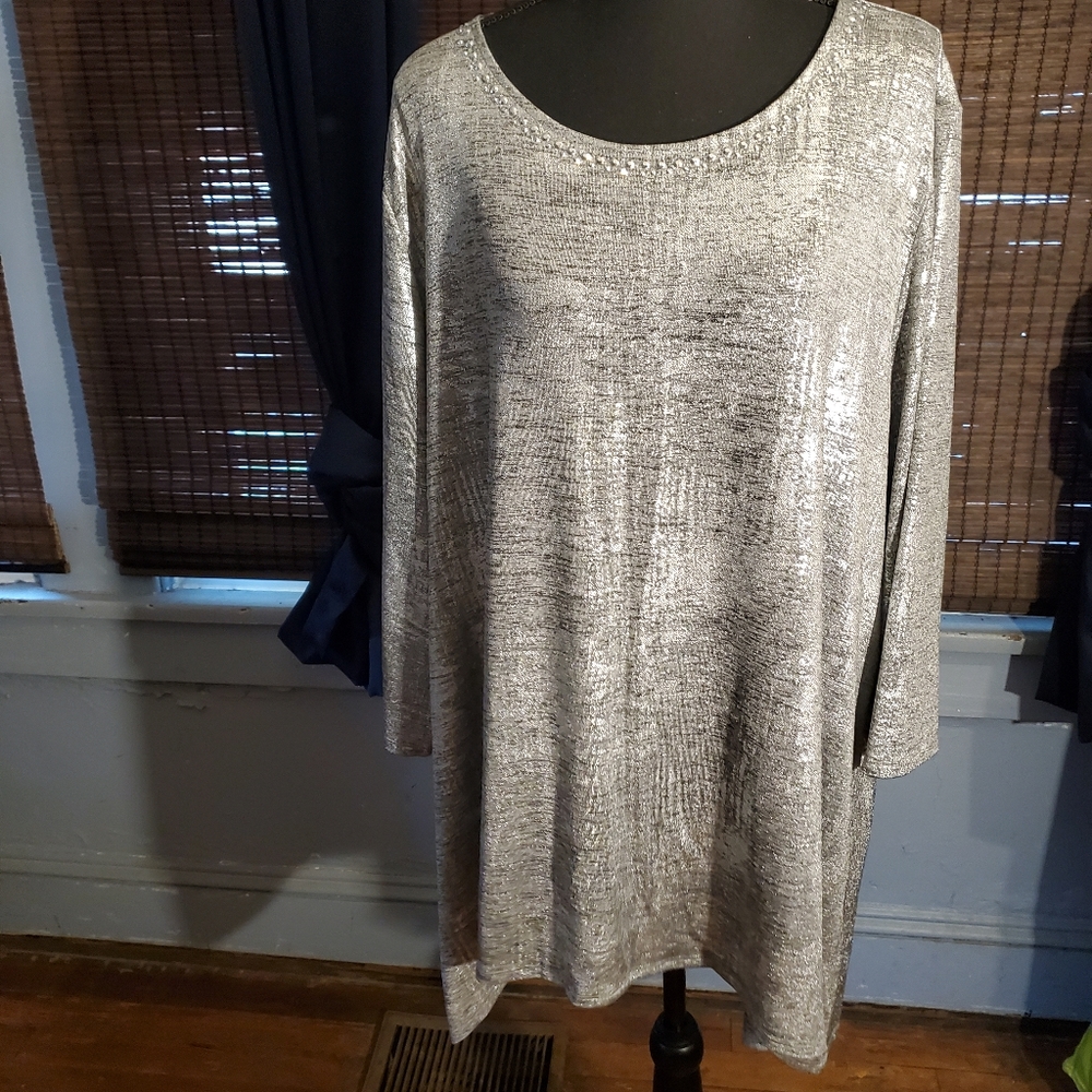 RUBY RD TOP